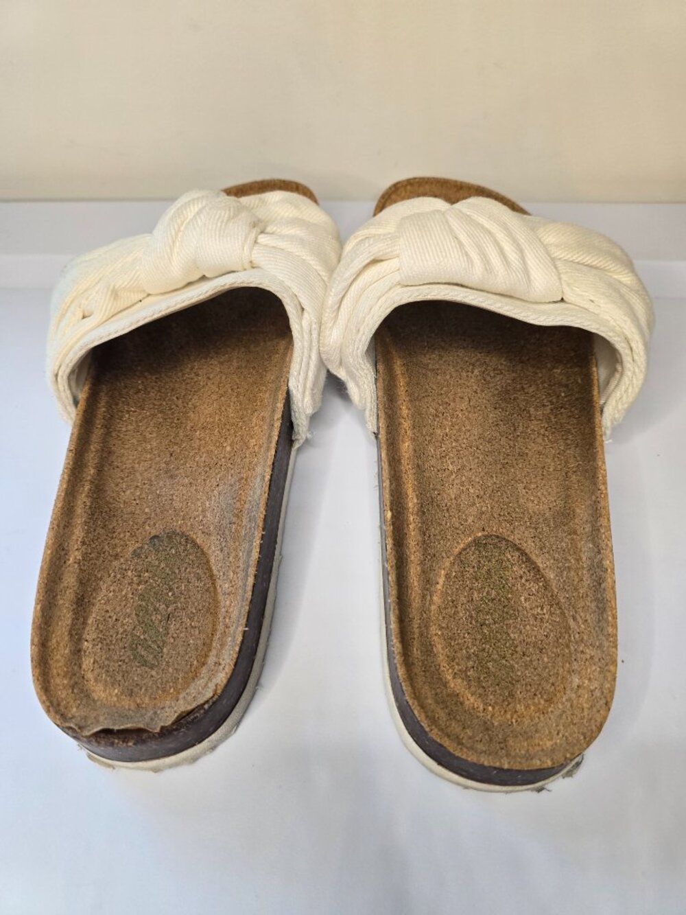 Aerie Bandana Twist Slide - Animal Print and White - Two pairs - Picture 8 of 9